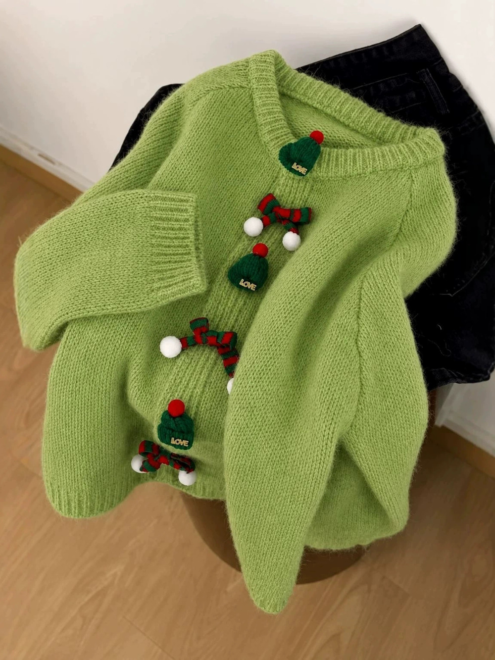 ZARA Christmas Decor Round Neck Knit Cardigan Preppy Holiday Sweater
